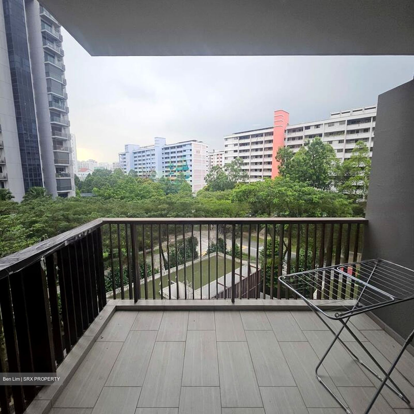 Lakeville (D22), Condominium #561139021